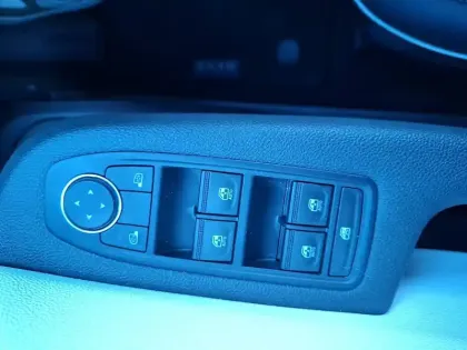 Photo 51 Renault Clio  TCe 90