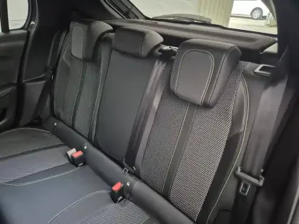 Photo 24 Peugeot 208  Hybrid 110 e-DCS6