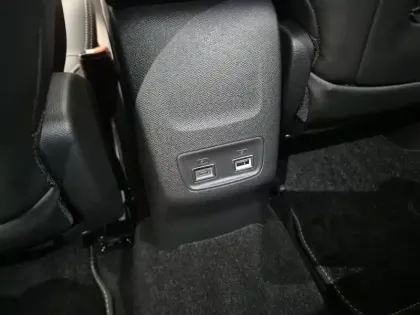 Photo 36 Peugeot 208  Hybrid 110 e-DCS6