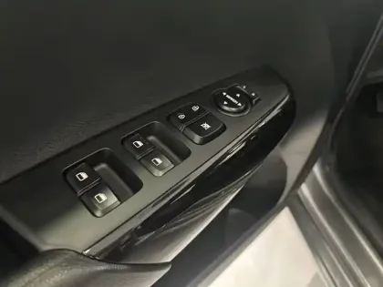 Photo 15 Kia Picanto  1.0 GDi 68 ch BVM5