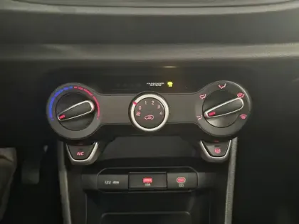 Photo 20 Kia Picanto  1.0 GDi 68 ch BVM5