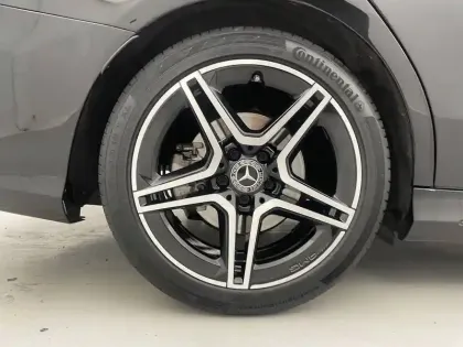 Photo 17 Mercedes Classe C  220 d 9G-Tronic