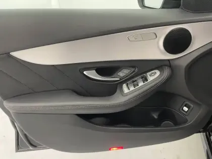 Photo 28 Mercedes Classe C  220 d 9G-Tronic