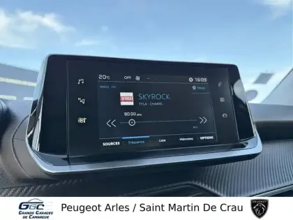 Photo 16 Peugeot 2008  PureTech 100 S&S BVM6