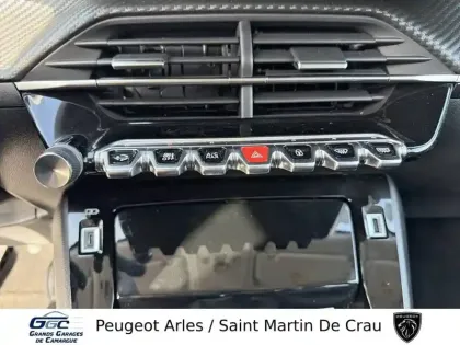 Photo 14 Peugeot 2008  PureTech 100 S&S BVM6