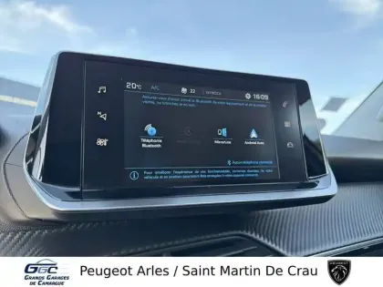 Photo 18 Peugeot 2008  PureTech 100 S&S BVM6