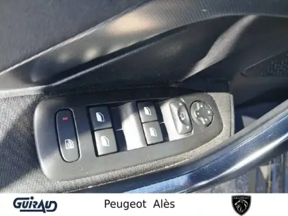 Photo 12 Peugeot 2008  BlueHDi 120ch S&S EAT6