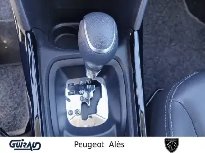 Photo 101 Peugeot 2008  BlueHDi 120ch S&S EAT6