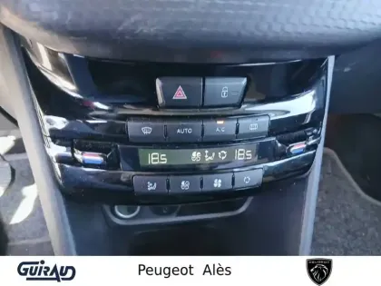 Photo 18 Peugeot 2008  BlueHDi 120ch S&S EAT6
