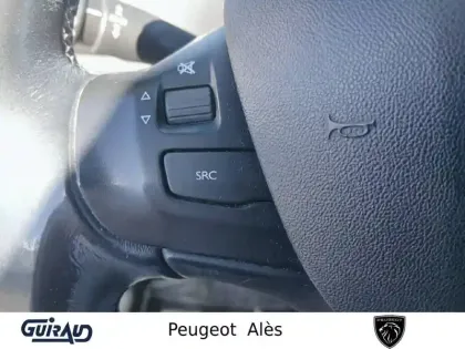 Photo 16 Peugeot 2008  BlueHDi 120ch S&S EAT6