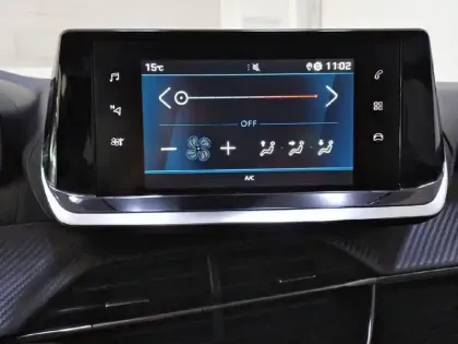 Photo 19 Peugeot 208  BlueHDi 100 S&S BVM6