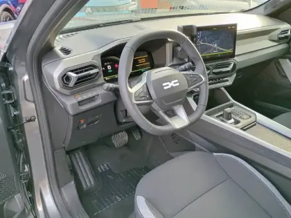 Photo 36 Dacia Bigster  Hybrid 155