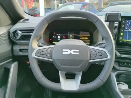 Photo 68 Dacia Bigster  Hybrid 155