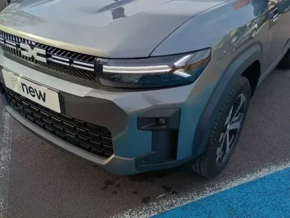 Photo 35 Dacia Bigster  Hybrid 155