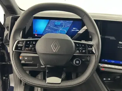 Photo 32 Renault Espace  E-Tech full hybrid 200 GSR2