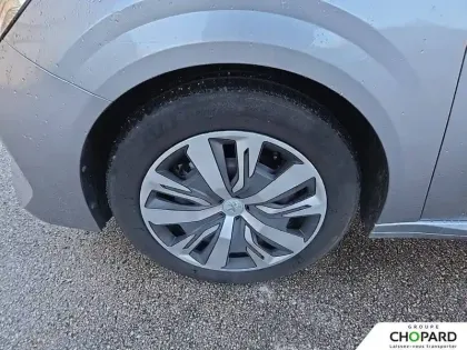 Photo 24 Peugeot 208  PureTech 75 S&S BVM5