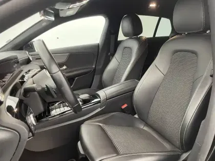 Photo 14 Mercedes CLA  Shooting Brake 200 d 8G-DCT