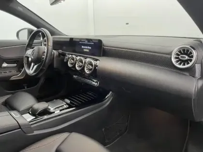 Photo 31 Mercedes CLA  Shooting Brake 200 d 8G-DCT