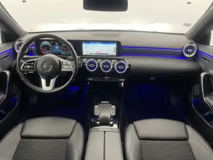 Photo 24 Mercedes CLA  Shooting Brake 200 d 8G-DCT