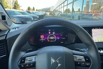 Photo 16 DS DS 4 N°4 E-Tense