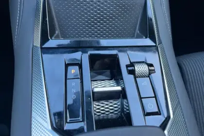 Photo 25 DS DS 4 N°4 E-Tense