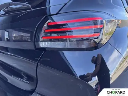 Photo 10 Peugeot 208  Hybrid 110 ch e-DCS6