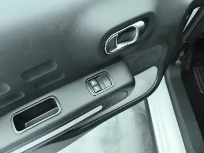 Photo 19 Citroën C3  PureTech 83 S&S BVM5 Feel Pack