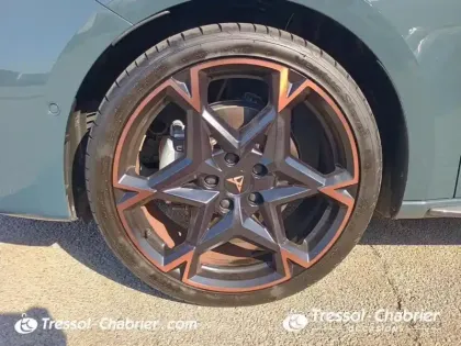 Photo 14 Cupra Leon  1.5 eTSI Hybrid 150 ch DSG7 V