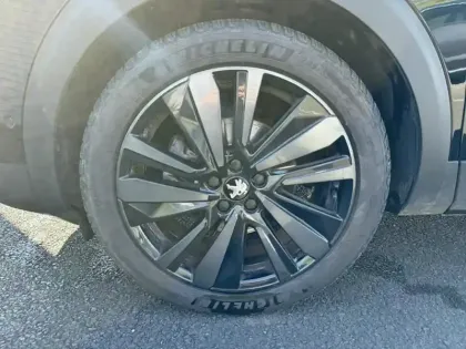 Photo 14 Peugeot 3008 Gén. II Ph2 NG GT 5