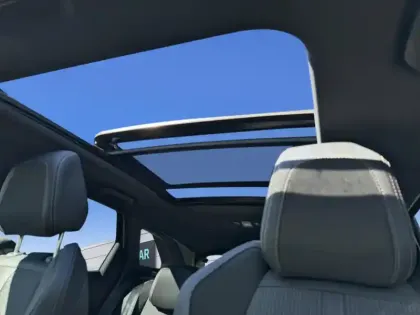 Photo 24 Peugeot 3008 Gén. II Ph2 NG GT 5