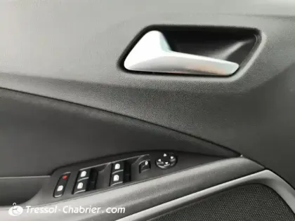 Photo 19 Opel Crossland X  1.5 D 102 ch Edition