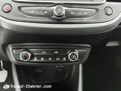 Photo 12 Opel Crossland X  1.5 D 102 ch Edition