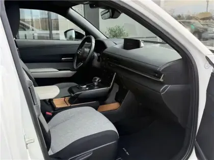 Photo 9 Mazda Mx-30 E-SKYACTIV 145 CH