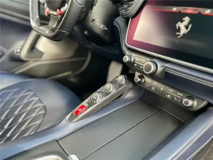 Photo 14 Ferrari Gtc4lusso T V8 3.9 610CH
