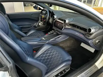 Photo 27 Ferrari Gtc4lusso T V8 3.9 610CH