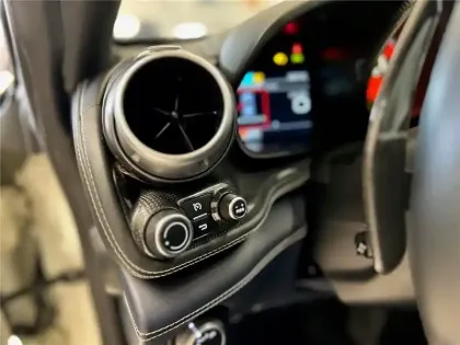Photo 109 Ferrari Gtc4lusso T V8 3.9 610CH