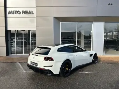 Photo 18 Ferrari Gtc4lusso T V8 3.9 610CH