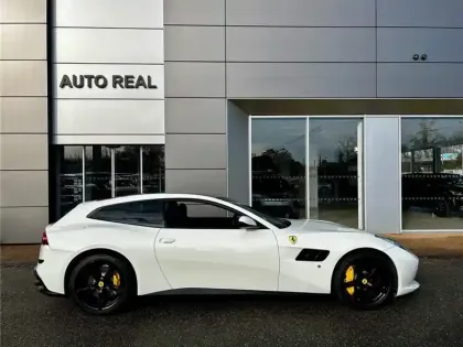 Photo 39 Ferrari Gtc4lusso T V8 3.9 610CH