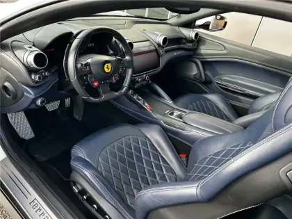 Photo 50 Ferrari Gtc4lusso T V8 3.9 610CH