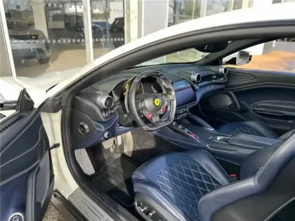 Photo 58 Ferrari Gtc4lusso T V8 3.9 610CH