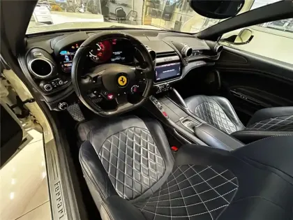 Photo 113 Ferrari Gtc4lusso T V8 3.9 610CH