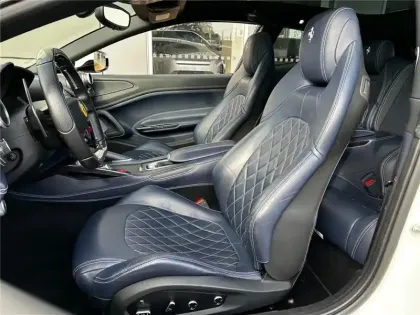 Photo 55 Ferrari Gtc4lusso T V8 3.9 610CH