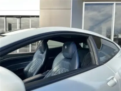 Photo 48 Ferrari Gtc4lusso T V8 3.9 610CH