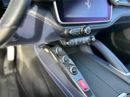 Photo 47 Ferrari Gtc4lusso T V8 3.9 610CH