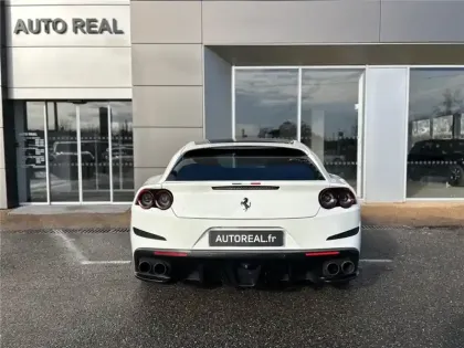 Photo 86 Ferrari Gtc4lusso T V8 3.9 610CH