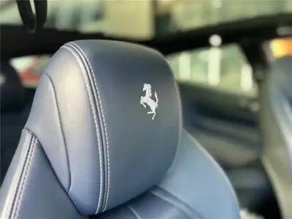 Photo 6 Ferrari Gtc4lusso T V8 3.9 610CH