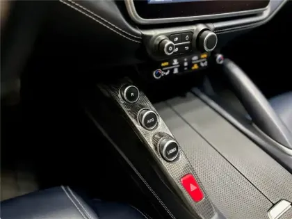 Photo 136 Ferrari Gtc4lusso T V8 3.9 610CH