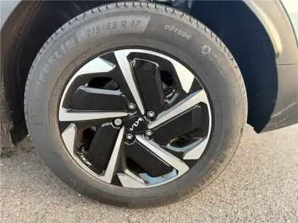 Photo 10 Kia Sportage 1.6 T-GDI 210CH ISG HYBRIDE BVA6 4X2