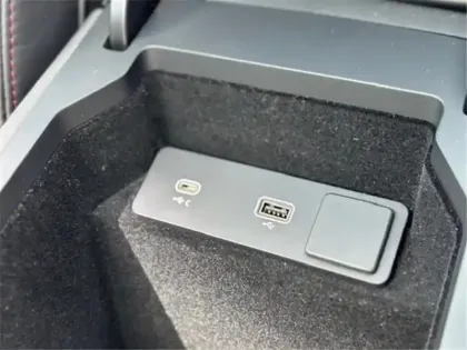 Photo 24 Land rover Discovery Sport MARK VII P300E PHEV AWD BVA