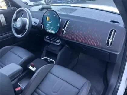 Photo 84 Mini Countryman Gén. III (U25) Ph1 JCW 5